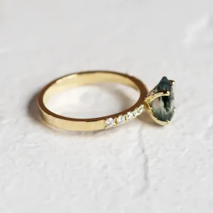 Gold ring with pear moss agate and diamonds EALGA Thumbnail