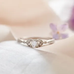 KREKE gold diamond engagement ring Thumbnail