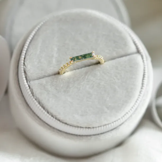 Unusual engagement ring with baguette moss agate and diamonds MILA Image