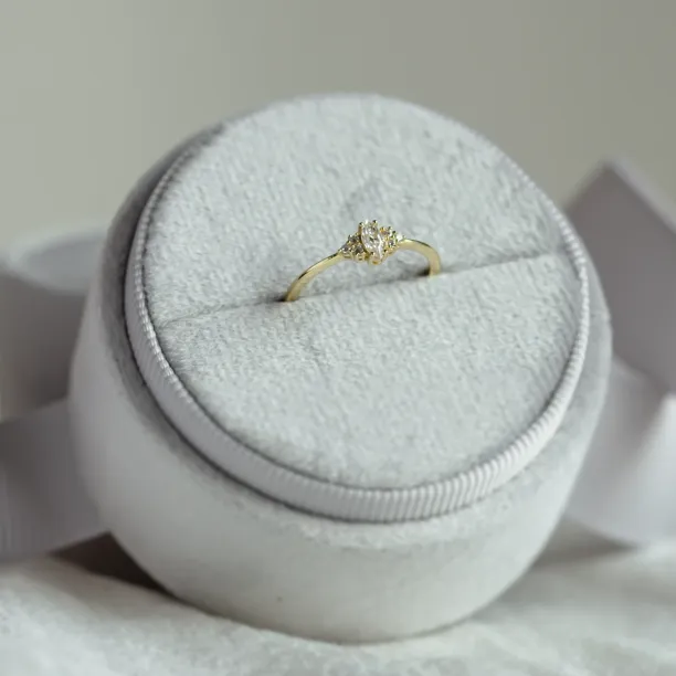 Romantic engagement ring with moissanites MARQUESS Image