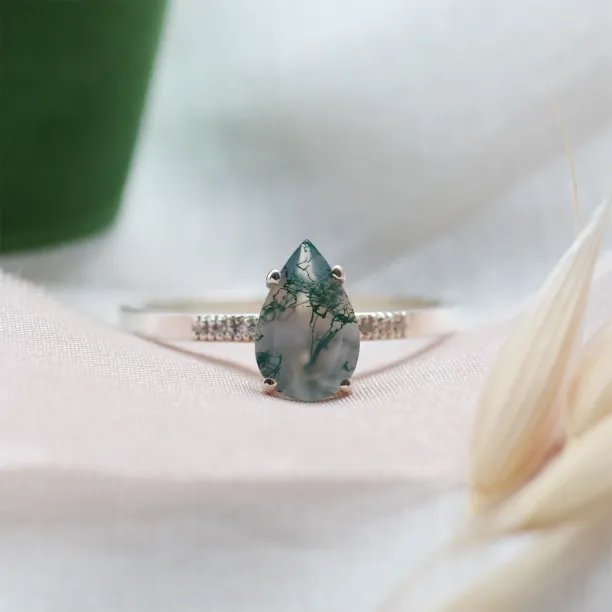 Mossagate engagement ring with diamonds MARTINA Image