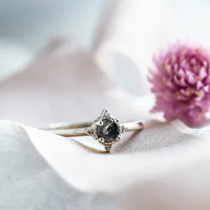 Unusual engagement ring with moss agate and diamonds ALBA Thumbnail