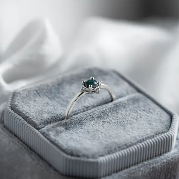 Unusual engagement ring with moss agate and diamonds ALBA Image