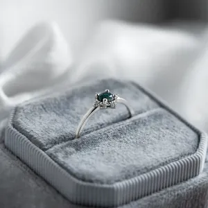 Unusual engagement ring with moss agate and diamonds ALBA Thumbnail