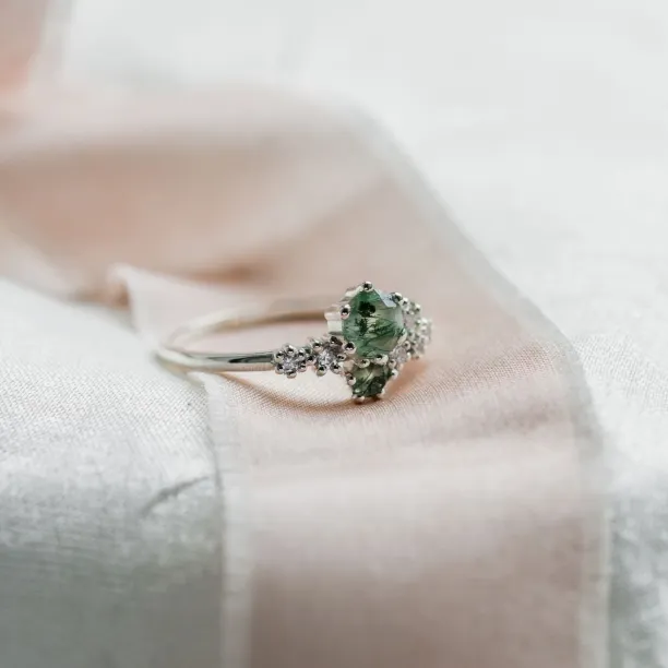 Cluster ring with moss agate and diamonds FANTASY Image