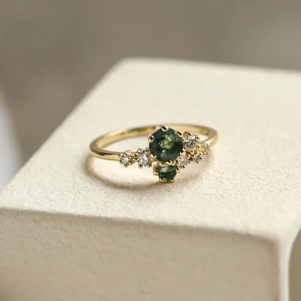 Cluster ring with moss agate and diamonds FANTASY Image