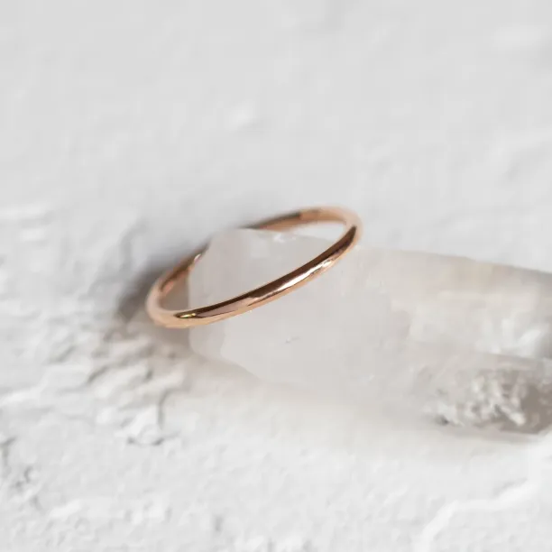 LOBE wedding gold rings Image