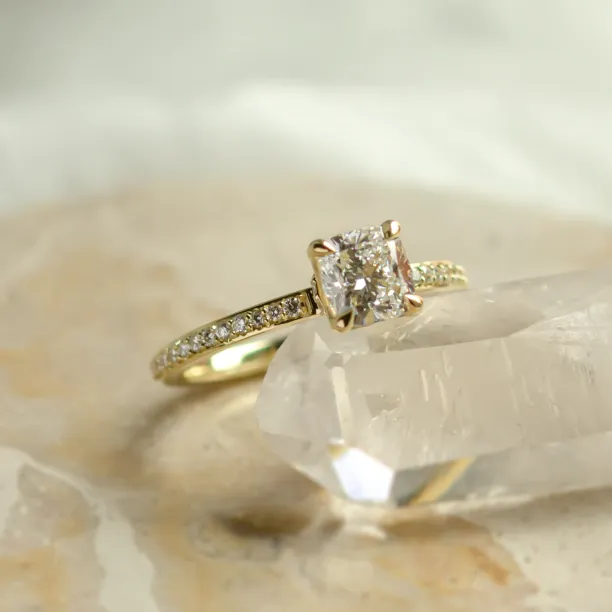 Luxury lab grown diamond engagement ring ARABELLA Image