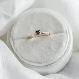 Twig-shaped ring with salt and pepper diamond DREAM Thumbnail