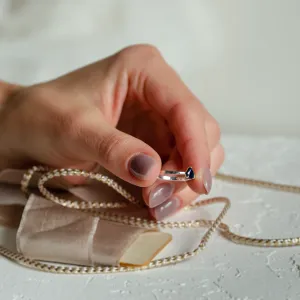 Engagement ring with blue sapphire LOUIS Thumbnail