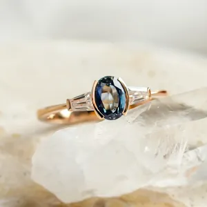 Unique teal sapphire and moissanite ring MAYLA Thumbnail