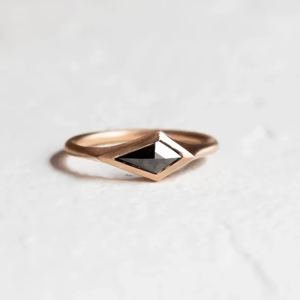 Gold matte ring with kite salt and pepper diamond APEX Image