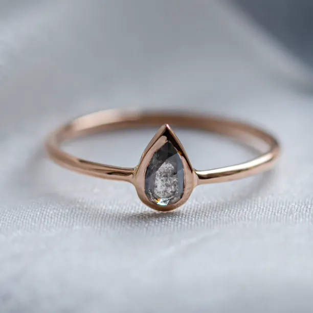 Minimalist engagement ring with pear salt and pepper diamond LAELIA Image