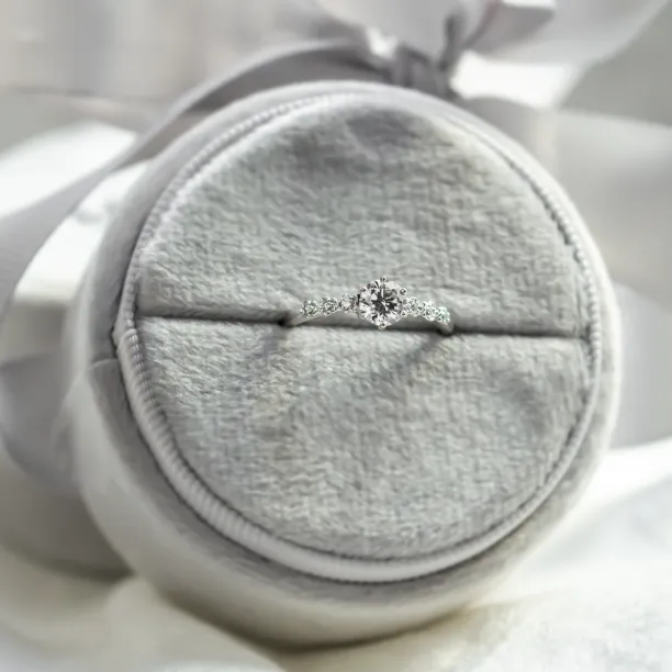 MISI gold diamond engagement ring with moissanite 0.5ct Image