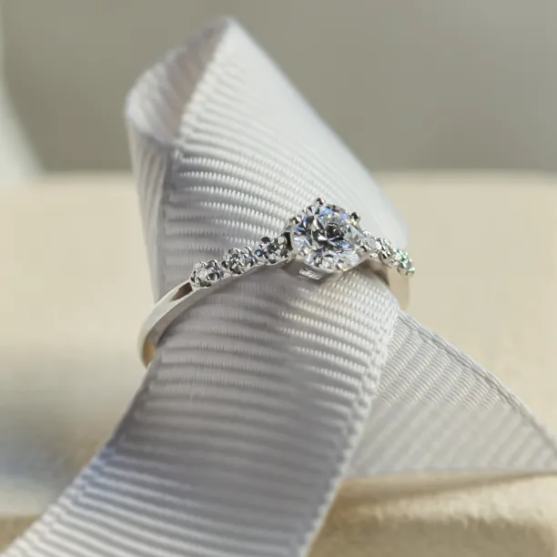 MISI gold diamond engagement ring with moissanite 0.5ct Image