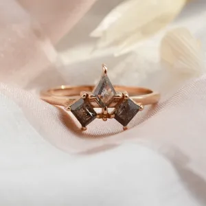 Original ring with gray salt'n'pepper diamonds TOMMASO Thumbnail