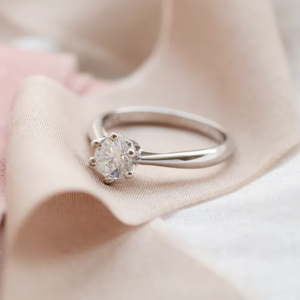 Engagement ring with 0.5ct lab grown diamond TRINIE Image