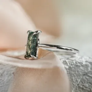 Elegant ring with baguette moss agate FAIRY Thumbnail