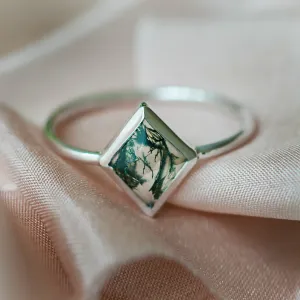 Gold ring with moss agate AUGUSTA