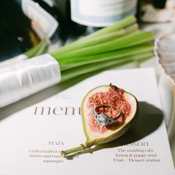 Luxury engagement ring with moissanites MERYL  Image