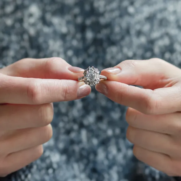 Luxury engagement ring with moissanites SHINY Image