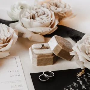 Engagement ring with black diamond FLORA Thumbnail
