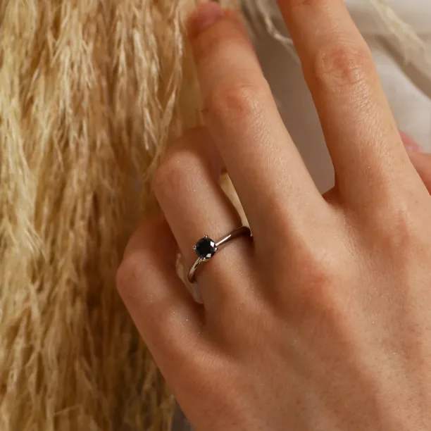 Engagement ring with black diamond FLORA Image