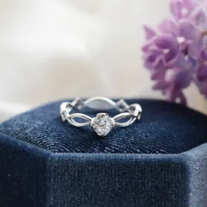 Entwined ring with lab-grown diamond QUEENO Thumbnail