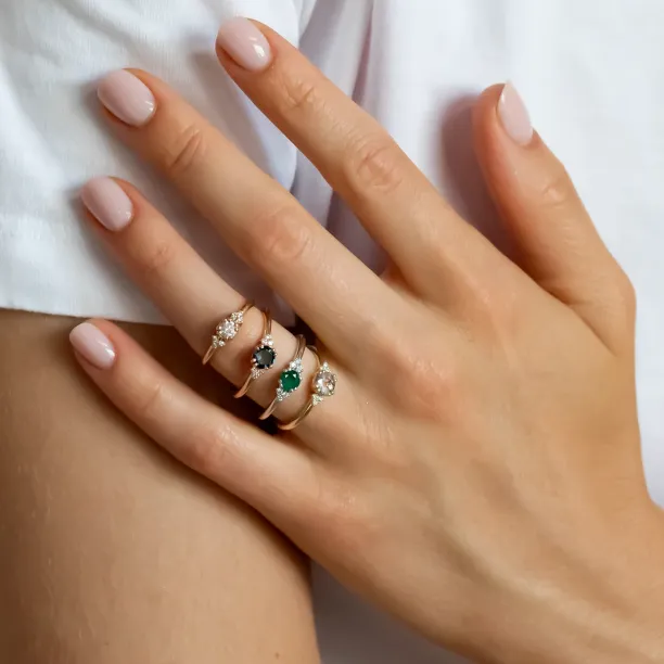 Gold engagement ring with synthetic diamonds MONICA Image