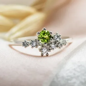 Cluster ring with peridot and diamonds GOOSEBERRY