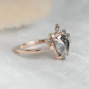 Gold cluster salt'n'pepper diamonds ring FILOMENA Thumbnail