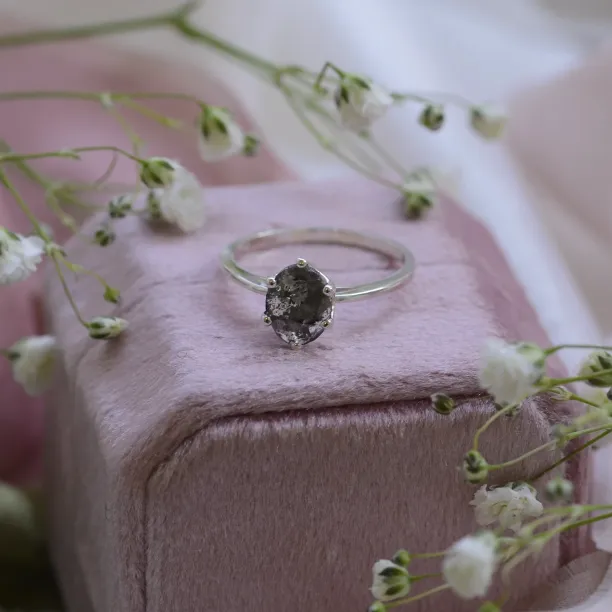 Gold ring with oval salt and pepper diamond OLLY Image