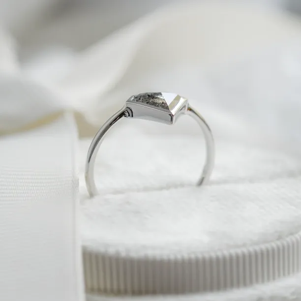 Gold ring with superman salt and pepper diamond HERO Image