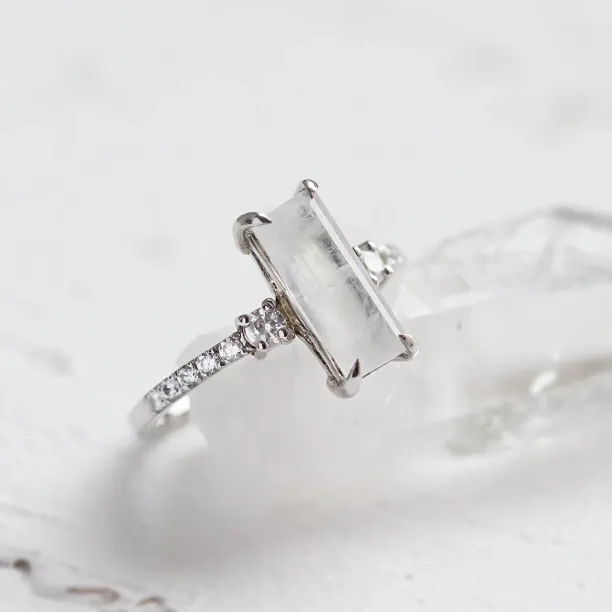 Gold baguette moonstone ring with side diamonds TIGE Image
