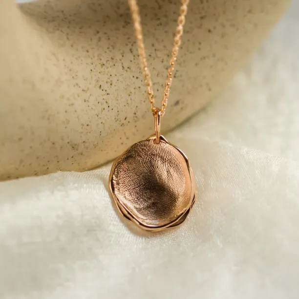 Gold necklace with custom fingerprint PALMER Image