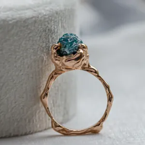 Unusual ring with blue raw diamond MARE Thumbnail