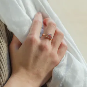 Gold ring with sapphire and diamonds TARA Thumbnail