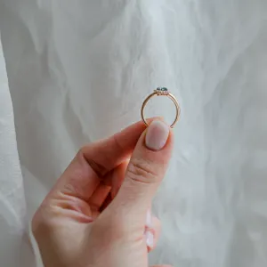 Halo gold ring with teal baguette sapphire and diamonds CELADON Thumbnail