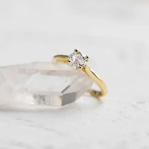 Luxury lab-grown diamond engagement ring LUCIENNE Thumbnail