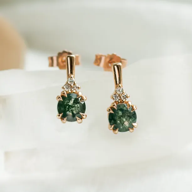 Gold earrings with moss agate and diamonds TIA Image