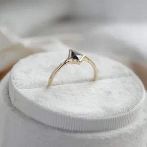 Minimalist engagement ring with salt and pepper diamond ARIZONA Thumbnail