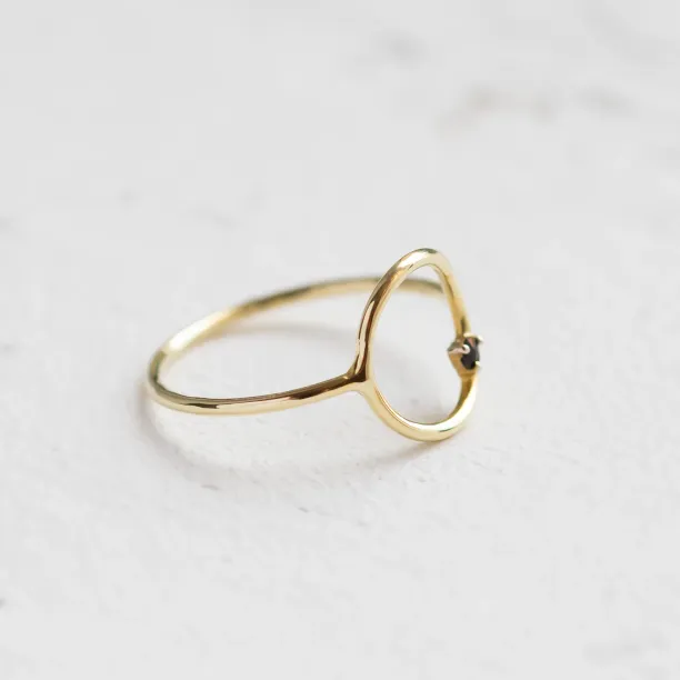 Red garnet minimalist ring MERIDAL Image