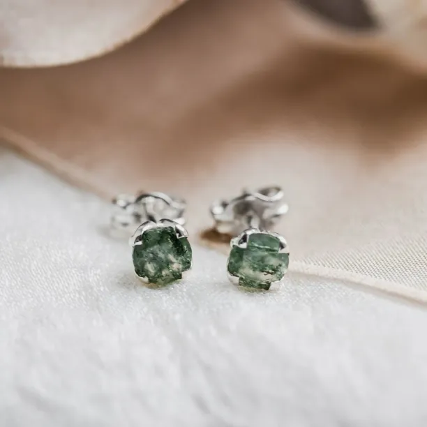 Round gold stud earrings with moss agate RENE Image