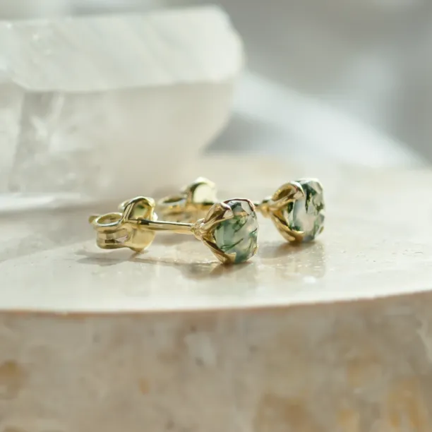 Round gold stud earrings with moss agate RENE Image
