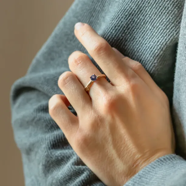 Tanzanite gold tree branch ring DREMIS Image