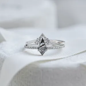 Engagement set of tree rings with salt and pepper diamonds ZERIX Thumbnail