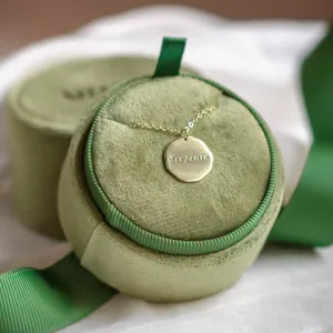 Matte personalized necklace with name TESORO Thumbnail