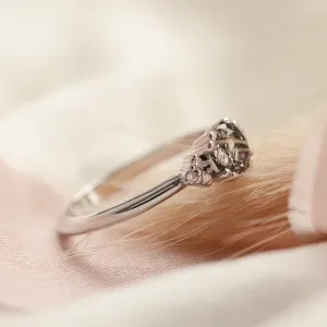 Gold ring with quartz and diamonds MONNY Thumbnail