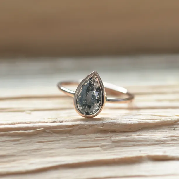 Gold engagement ring with salt and pepper diamond ARDALES Image