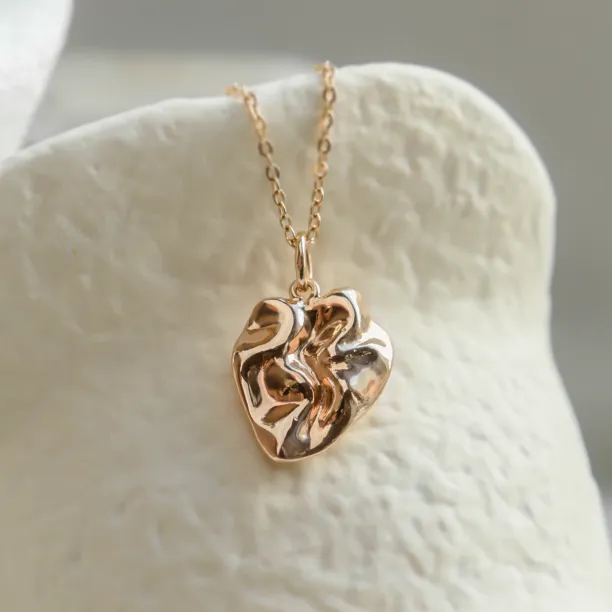 Original heartshaped necklace MARGUERITE Image